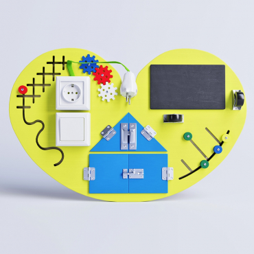 Бизиборд "Большое жёлтое сердце" - «globural.ru» - Саратов